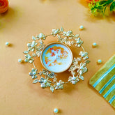 Festive Pearl Urli